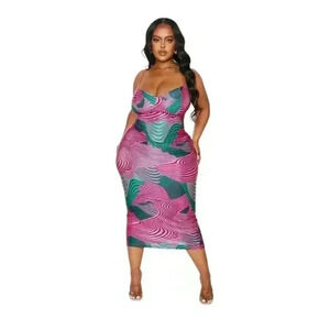 Pretty Little Things Plus Pink Abstract Print Cup Detail Midi Dress Size 16 $68